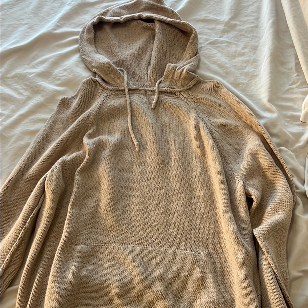 Abercrombie & Fitch Tan Pullover Sweater